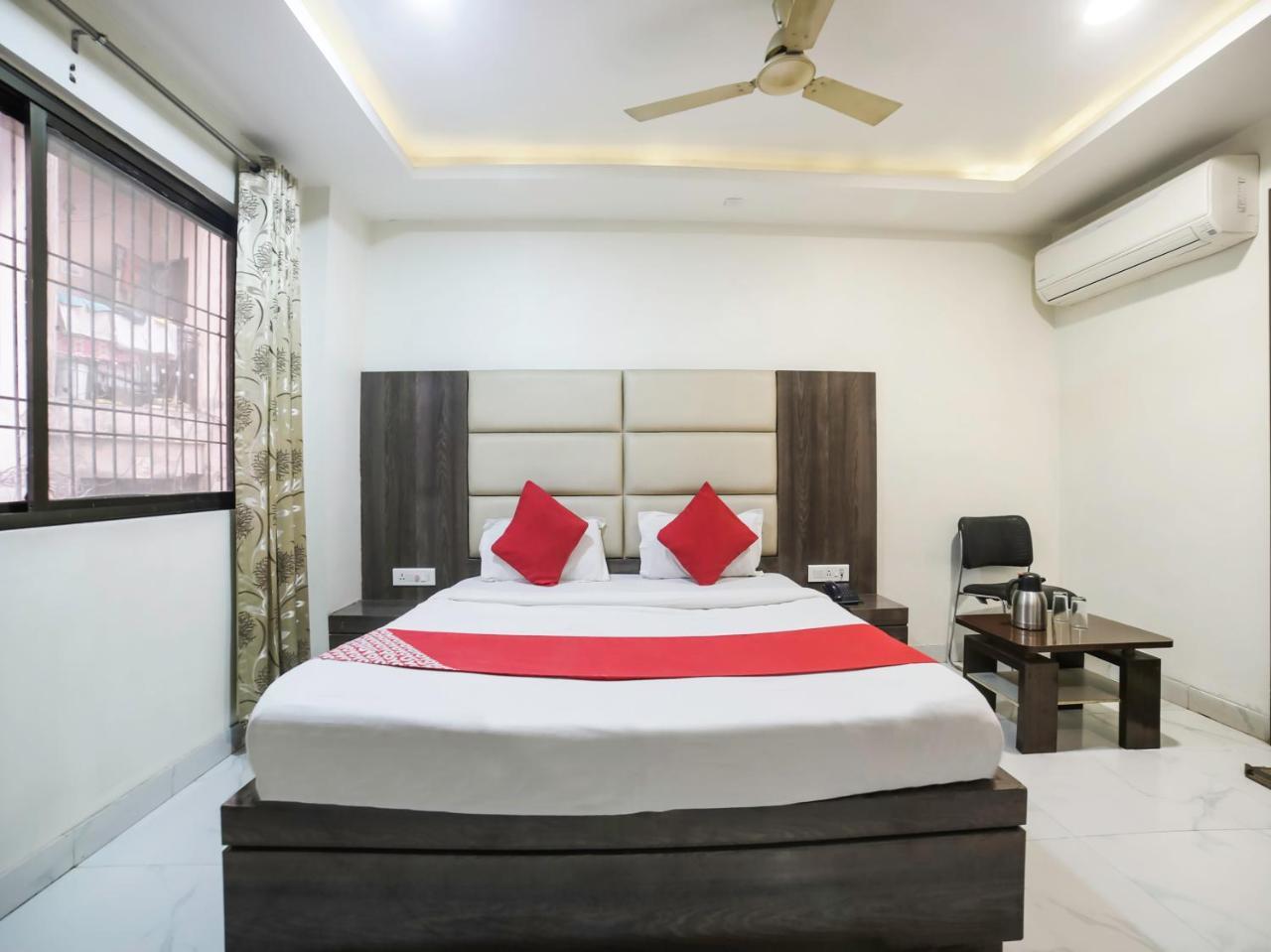 Oyo 10277 Hotel Delux Golden Ajmer Exterior foto